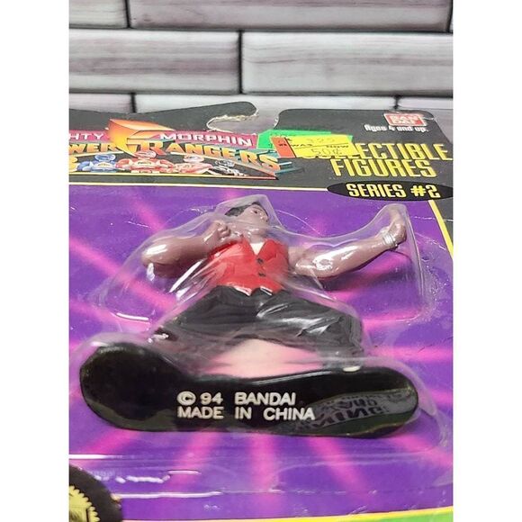 1994 Bandai Mighty Morphin Power Rangers Collectible Figures- Black Ranger - Picture 2 of 5